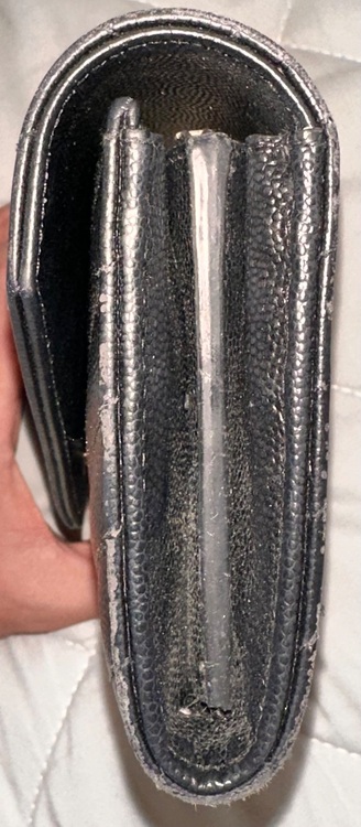 イブサンローラン  （ブランドバッグ）の商品画像 - 査定依頼日：2025年11月24日 - 最高査定価格：45,000円