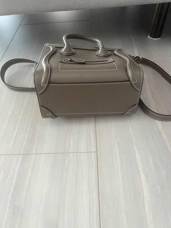 セリーヌ（ブランドバッグ）の商品画像 - 査定依頼日：2025年12月7日 - 最高査定価格：140,000円