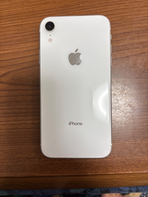 iPhoneXR 256GB SIMフリー（スマホ）の商品画像 - 査定依頼日：2026年4月2日 - 最高査定価格：16,000円
