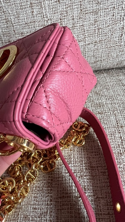 ディオール　カロ（ブランドバッグ）の商品画像 - 査定依頼日：2026年3月18日 - 最高査定価格：150,000円