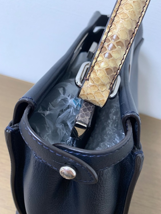 ピーカブー　モンスター　レギュラー（ブランドバッグ）の商品画像 - 査定依頼日：2025年7月2日 - 最高査定価格：130,000円