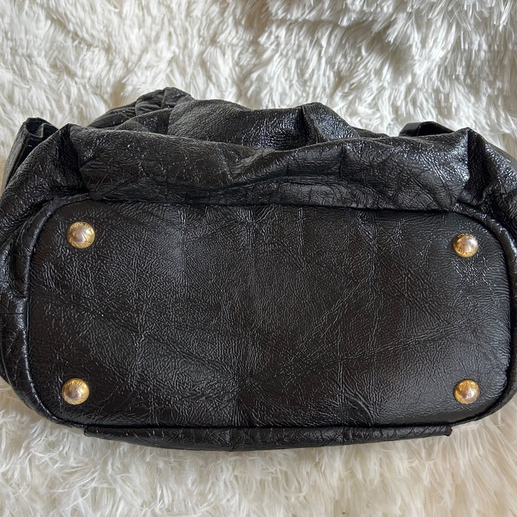 サイドリボン 2WAYトートバッグ　黒　レザー　ゴールド金具（ブランドバッグ）の商品画像 - 査定依頼日：2025年8月30日 - 最高査定価格：36,000円