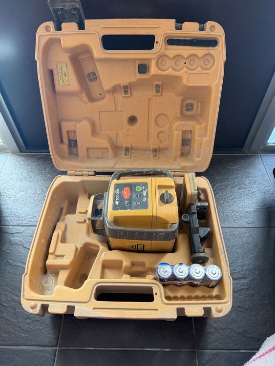 トプコン　RL-H4C（電動工具・農機具・業務用機械）の商品画像 - 査定依頼日：2025年11月16日 - 最高査定価格：5,000円