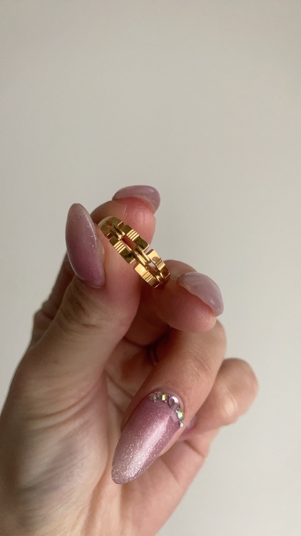 ぬひ指輪（金・貴金属）の商品画像 - 査定依頼日：2026年3月23日 - 最高査定価格：127,358円