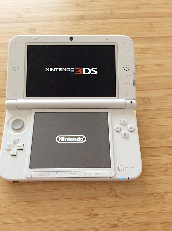 ニンテンドー3dsll spr-s-jpn-c0, toeicテスト（ゲーム機本体・ゲームソフト）の商品画像 - 査定依頼日：2020年5月7日 - 最高査定価格：4,100円