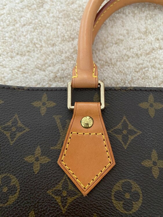 サックプラ　トートバッグ　M51140（ブランドバッグ）の商品画像 - 査定依頼日：2026年4月1日 - 最高査定価格：110,000円