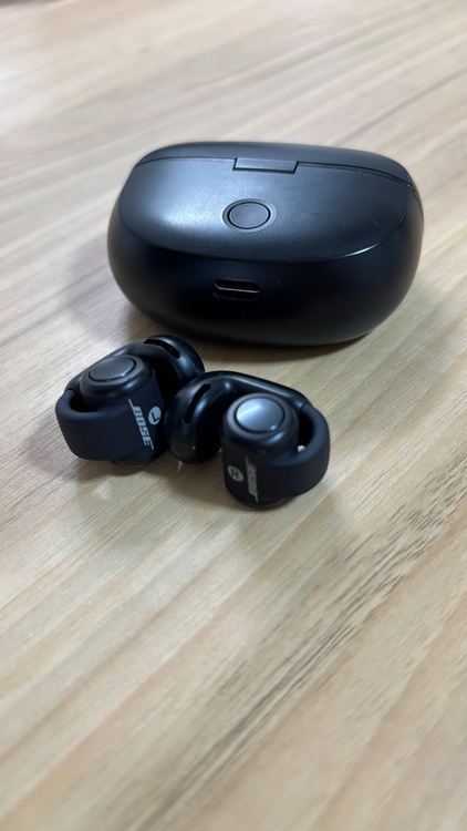 Bose Ultra Open earbuds ブラック（オーディオ・スピーカー）の商品画像 - 査定依頼日：2026年1月22日 - 最高査定価格：10,000円