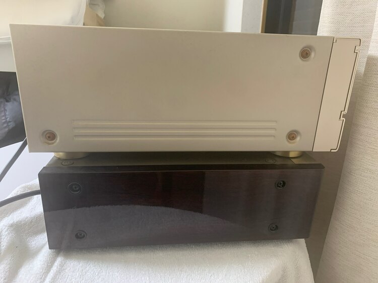 ダイヤトーンDS 600Z サンスイAUα607KX sony 555esj（オーディオ・スピーカー）の商品画像 - 査定依頼日：2025年4月27日 - 最高査定価格：15,000円