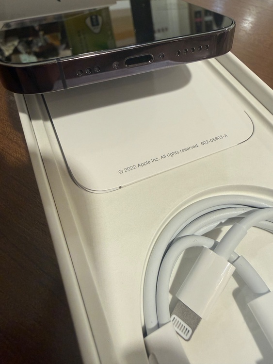 iPhone 14 Pro 256GB SIMフリー（スマホ）の商品画像 - 査定依頼日：2025年12月17日 - 最高査定価格：72,000円