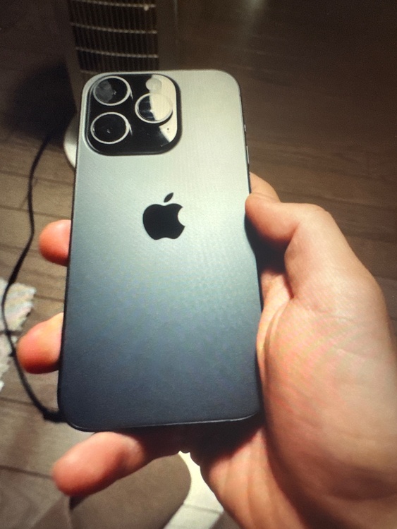 iPhone iPhone 15 Pro 256GB 楽天モバイル（スマホ）の商品画像 - 査定依頼日：2026年7月5日 - 最高査定価格：76,000円