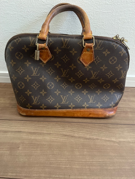 アルマ（ブランドバッグ）の商品画像 - 査定依頼日：2026年3月9日 - 最高査定価格：40,000円