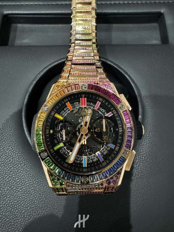 ウブロ ビックバン 451．OX.1180.OX.3999（高級時計）の商品画像 - 査定依頼日：2025年4月22日 - 最高査定価格：8,000,000円