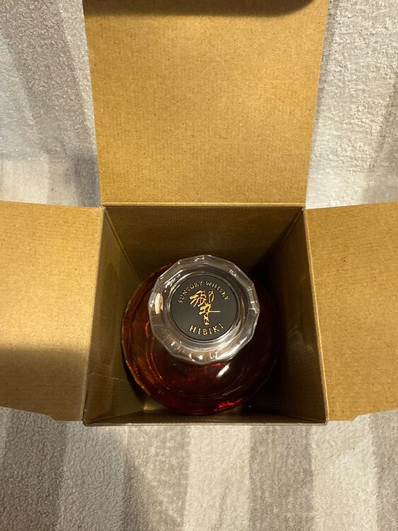 響２１年（お酒）の商品画像 - 査定依頼日：2025年4月13日 - 最高査定価格：77,500円