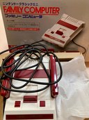 ニンテンドークラシックミニ ファミリーコンピュータ CLV-S-HVCC（ゲーム機本体・ゲームソフト）の商品画像 - 査定依頼日：2023年3月25日 - 最高査定価格：400円