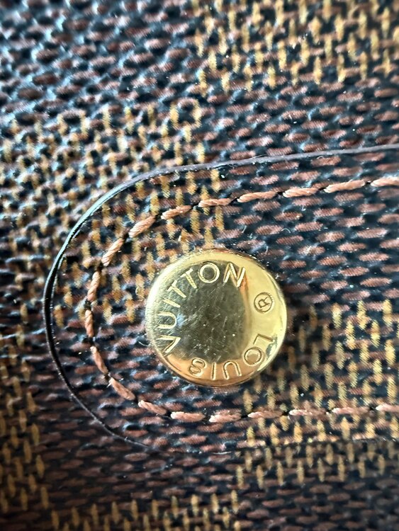 ルイヴィトン ダミエ （ブランドバッグ）の商品画像 - 査定依頼日：2025年4月28日 - 最高査定価格：40,000円