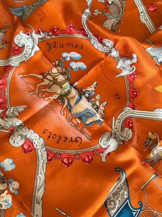 スカーフ　カレ90 - Plumes et Grelots（古着・ファッション）の商品画像 - 査定依頼日：2025年2月20日 - 最高査定価格：15,500円