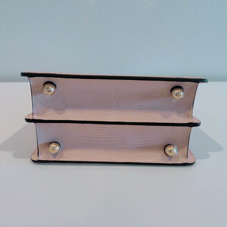 フェンディ  （ブランドバッグ）の商品画像 - 査定依頼日：2025年4月20日 - 最高査定価格：350,000円