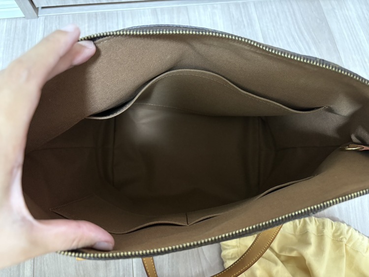 ルイヴィトン モノグラム （ブランドバッグ）の商品画像 - 査定依頼日：2026年1月26日 - 最高査定価格：130,000円