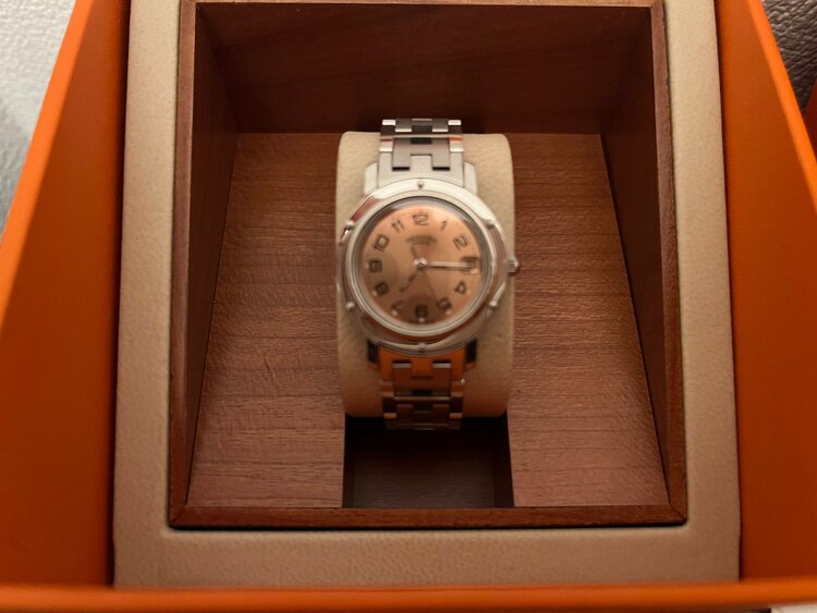 エルメス クリッパー ピンクゴールド文字盤（ブランド財布・小物）の商品画像 - 査定依頼日：2025年3月11日 - 最高査定価格：50,000円