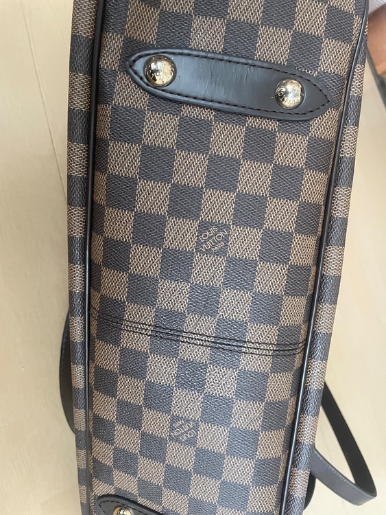 ルイヴィトン ダミエ （ブランドバッグ）の商品画像 - 査定依頼日：2025年10月21日 - 最高査定価格：140,000円