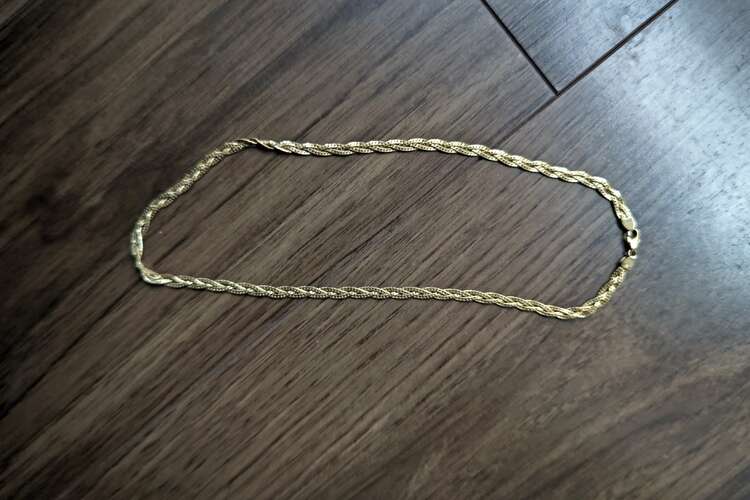 ネックレス（金・貴金属）の商品画像 - 査定依頼日：2023年11月26日 - 最高査定価格：230,000円