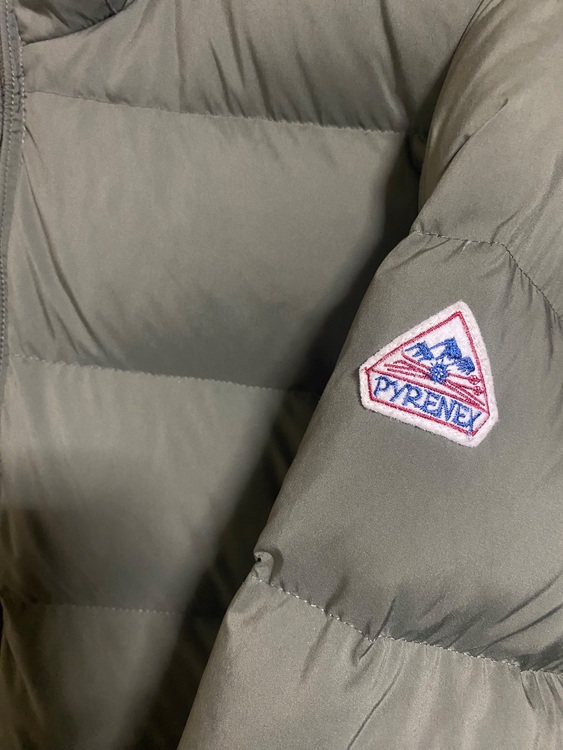 ピレネックスダウンジャケット（古着・ファッション）の商品画像 - 査定依頼日：2025年11月7日 - 最高査定価格：20,000円