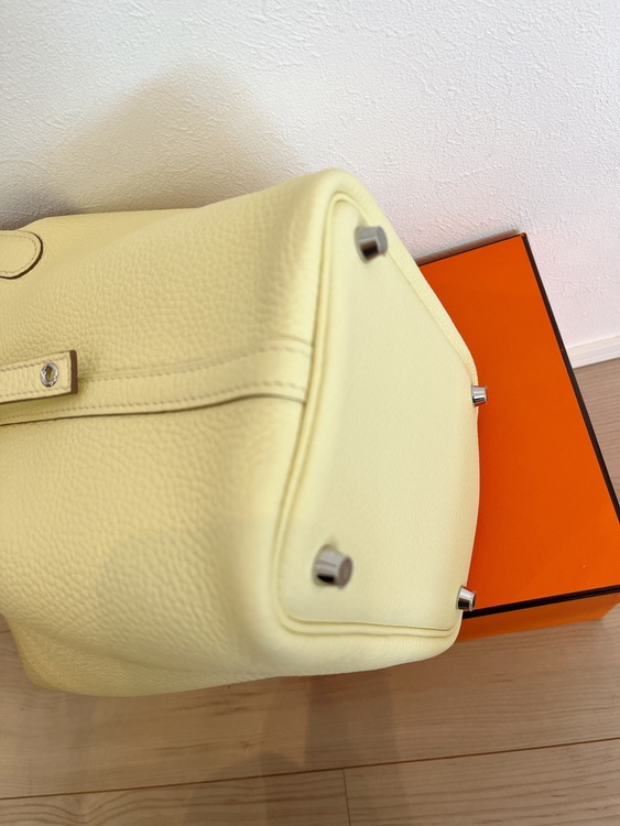 ピコタン pmサイズ 2025年刻印（ブランドバッグ）の商品画像 - 査定依頼日：2025年10月19日 - 最高査定価格：517,000円