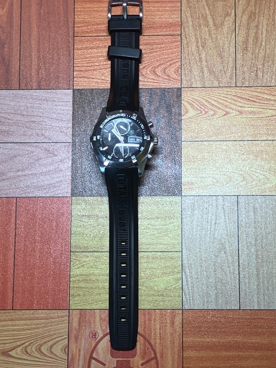 タグホイヤー アクアレーサー BA033（高級時計）の商品画像 - 査定依頼日：2026年4月12日 - 最高査定価格：70,000円