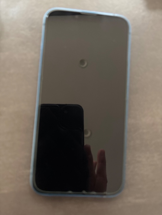 iPhone iPhone 13 128GB Softbank（スマホ）の商品画像 - 査定依頼日：2026年10月18日 - 最高査定価格：33,500円