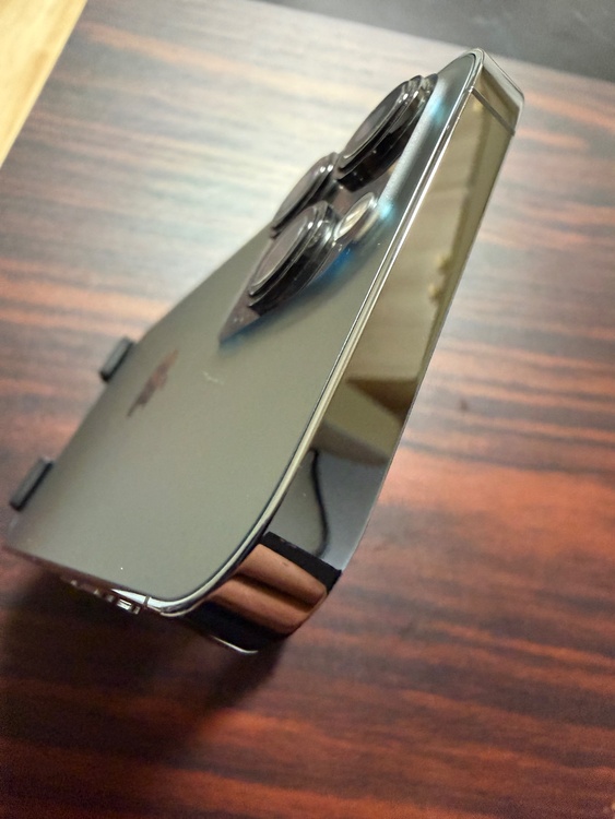 iPhone iPhone 13 Pro 512GB SIMフリー（スマホ）の商品画像 - 査定依頼日：2026年5月24日 - 最高査定価格：50,000円