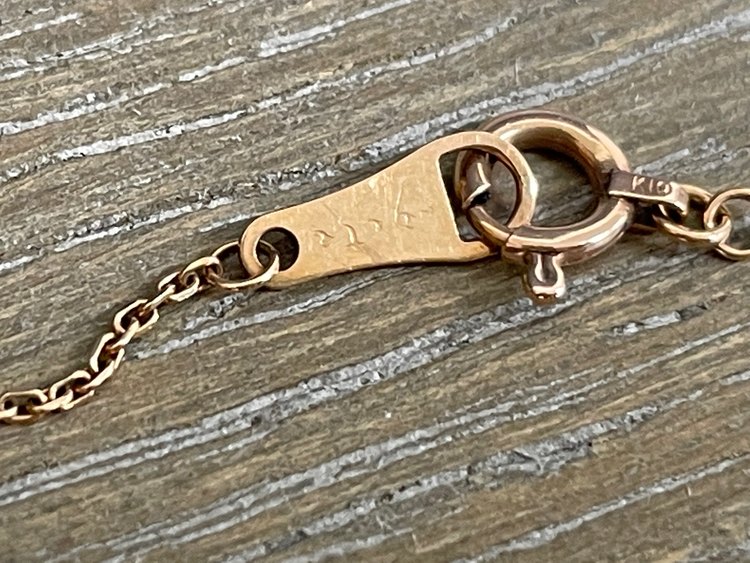 Agete  K10 ダイヤモンド　ブレスレット （宝石）の商品画像 - 査定依頼日：2022年9月19日 - 最高査定価格：3,000円