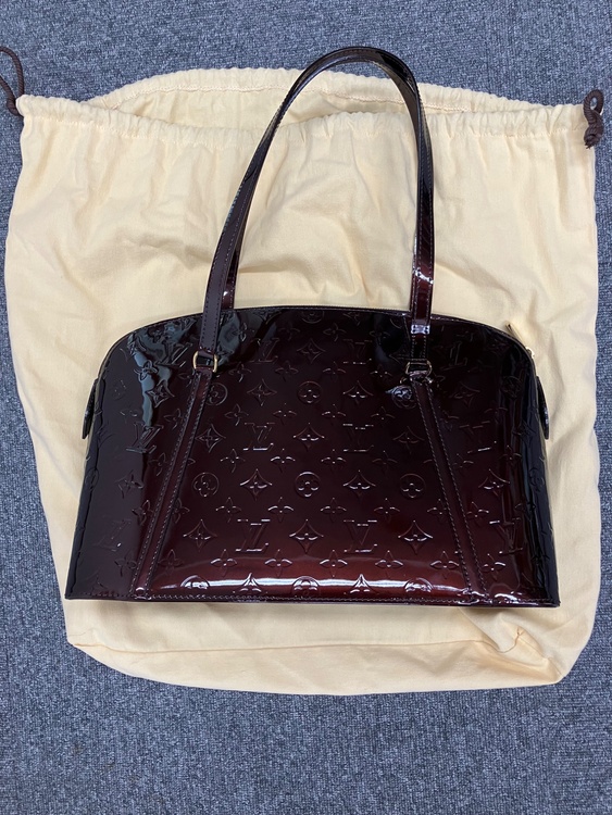 LOUIS VUITTON アヴァロンジップ ヴェルニ（ブランドバッグ）の商品画像 - 査定依頼日：2026年10月13日 - 最高査定価格：65,000円