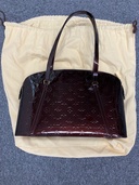 LOUIS VUITTON アヴァロンジップ ヴェルニ（ブランドバッグ）の商品画像 - 査定依頼日：2026年10月13日 - 最高査定価格：65,000円