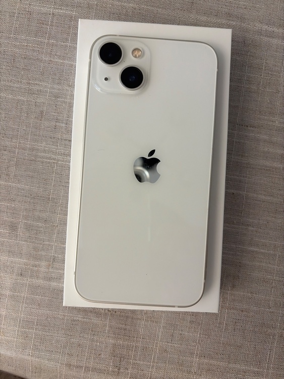 iPhone iPhone 13 128GB Softbank（スマホ）の商品画像 - 査定依頼日：2026年7月20日 - 最高査定価格：40,000円