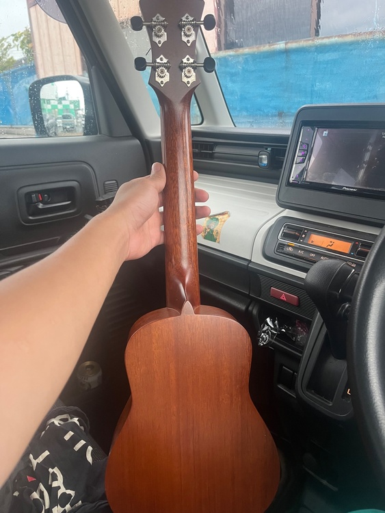 Ts Ukulele MT-100（ピアノ・楽器・PA機材）の商品画像 - 査定依頼日：2026年9月24日 - 最高査定価格：20,000円
