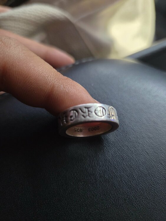 スペーサーフォーエバリング（古着・ファッション）の商品画像 - 査定依頼日：2026年3月27日 - 最高査定価格：30,000円