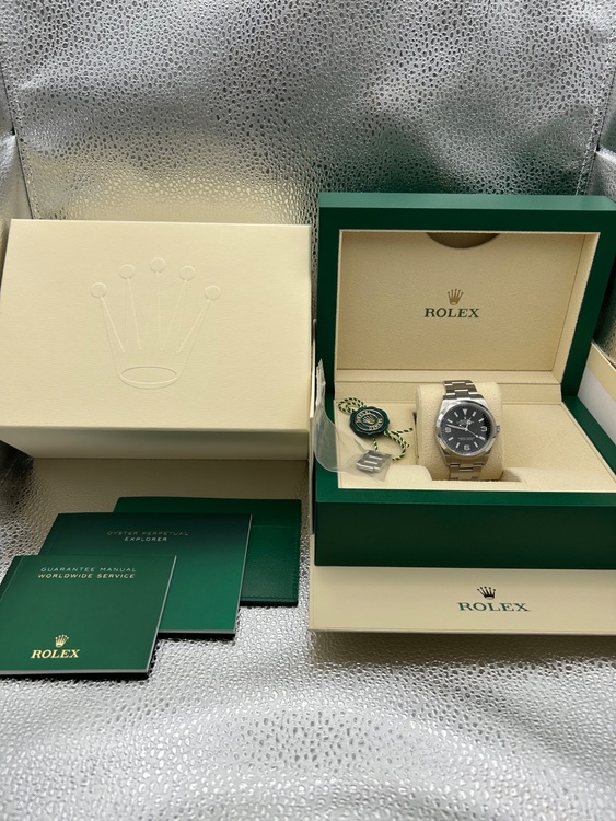 エクスプローラー36（高級時計）の商品画像 - 査定依頼日：2025年6月14日 - 最高査定価格：1,350,000円