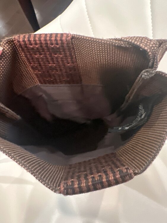 エールライン　ポシェット　ブラウン（ブランドバッグ）の商品画像 - 査定依頼日：2025年4月15日 - 最高査定価格：13,000円