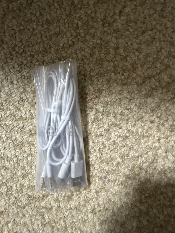 EDIFIER G2000Gaming Speakers（オーディオ・スピーカー）の商品画像 - 査定依頼日：2026年2月11日 - 最高査定価格：100,000円