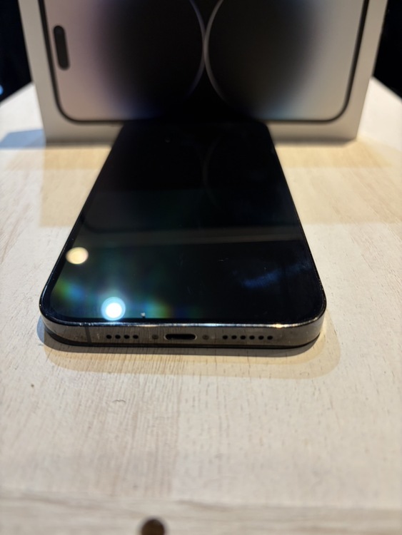 iPhone 14 Pro Max 256GB au（スマホ）の商品画像 - 査定依頼日：2026年4月11日 - 最高査定価格：67,000円