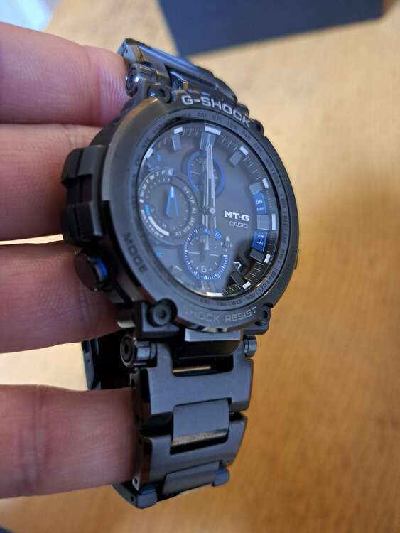 G-SHOCK その他 MTG-B1000（高級時計）の商品画像 - 査定依頼日：2025年2月17日 - 最高査定価格：17,000円