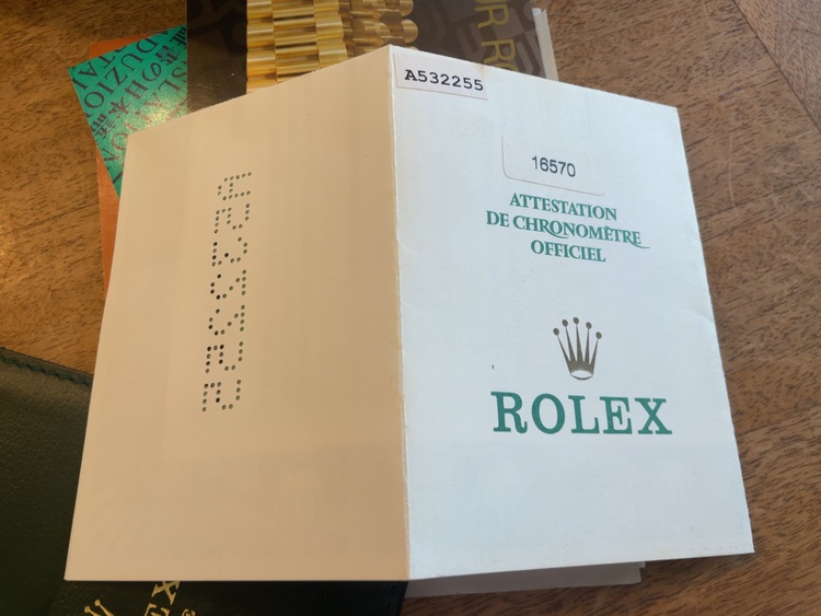 ロレックス エクスプローラー 1657（高級時計）の商品画像 - 査定依頼日：2025年8月31日 - 最高査定価格：1,150,000円