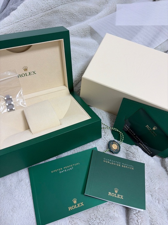 ロレックス デイトジャスト 27824（高級時計）の商品画像 - 査定依頼日：2025年11月20日 - 最高査定価格：1,100,000円