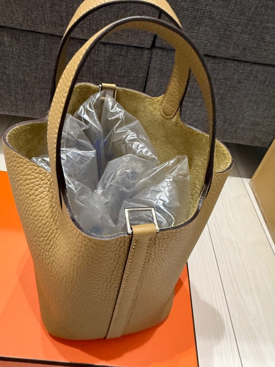エルメス ピコタン（ブランドバッグ）の商品画像 - 査定依頼日：2026年8月10日 - 最高査定価格：610,000円