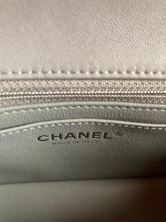 CHANELミニマトラッセ（ブランドバッグ）の商品画像 - 査定依頼日：2025年5月11日 - 最高査定価格：650,000円