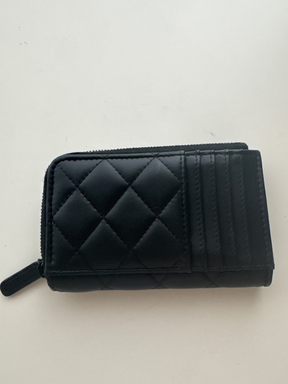 わからない（ブランド財布・小物）の商品画像 - 査定依頼日：2026年1月31日 - 最高査定価格：60,000円