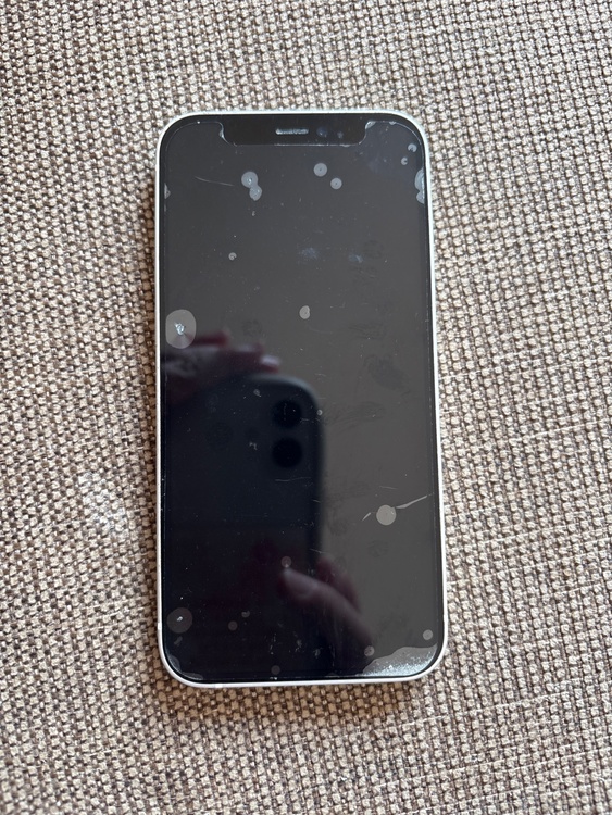 iPhone 12 mini 128GB Softbank（スマホ）の商品画像 - 査定依頼日：2026年3月30日 - 最高査定価格：17,000円