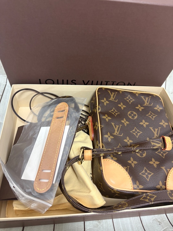 LOUIS VUITTON ダヌーブ PM モノグラム 型番：M45266（ブランドバッグ）の商品画像 - 査定依頼日：2026年9月16日 - 最高査定価格：100,000円