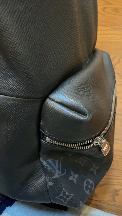 ディスカバリーバックパック（ブランドバッグ）の商品画像 - 査定依頼日：2025年3月15日 - 最高査定価格：210,000円