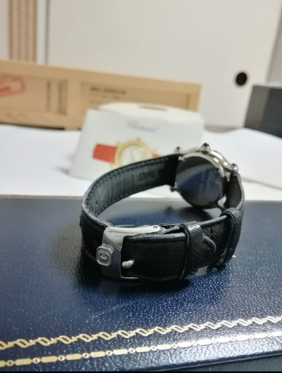 ショパール　ハッピースポーツダイヤモンド（高級時計）の商品画像 - 査定依頼日：2025年3月21日 - 最高査定価格：90,000円